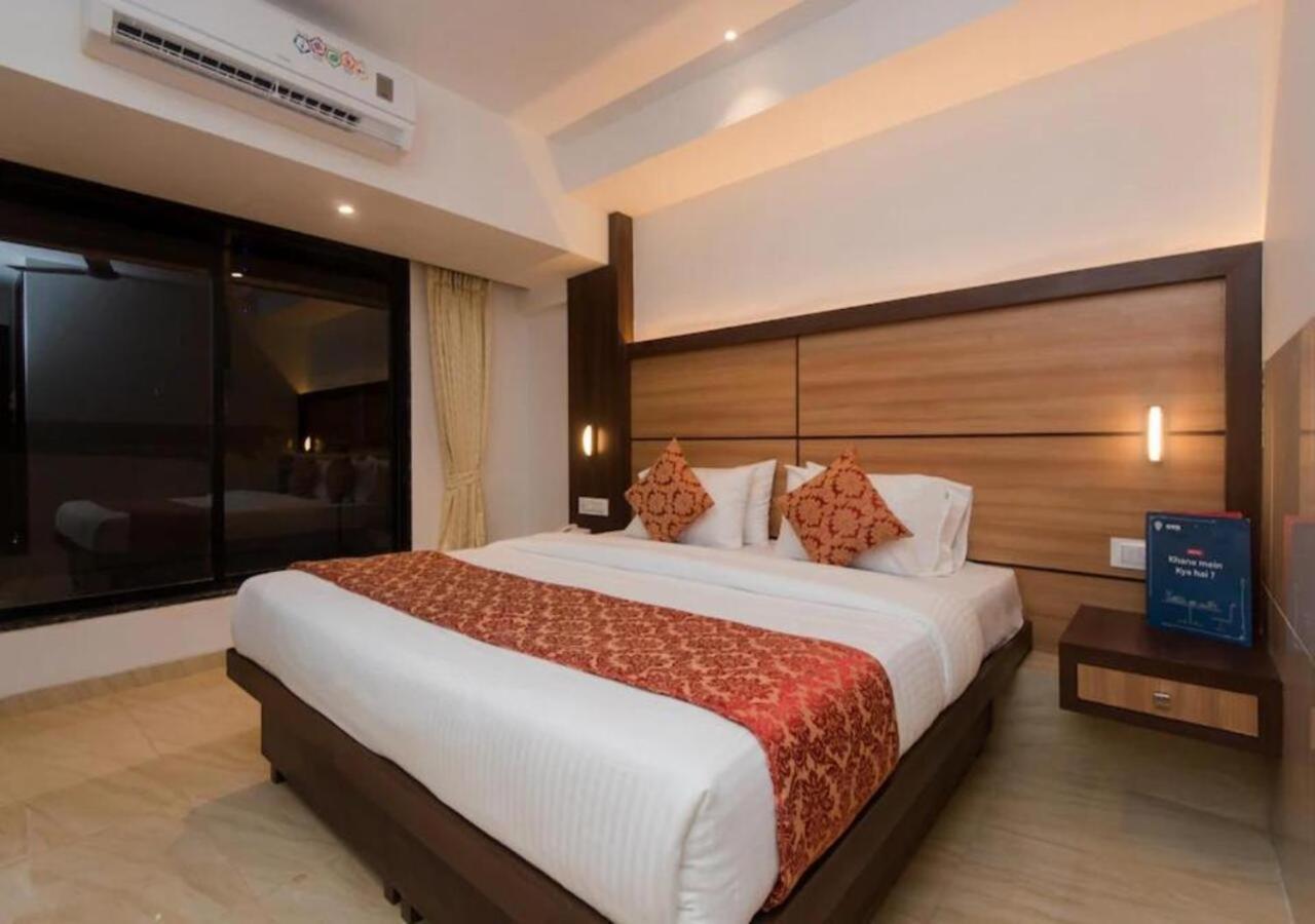 Hotel Mourya Residency Navi Mumbai Exterior photo